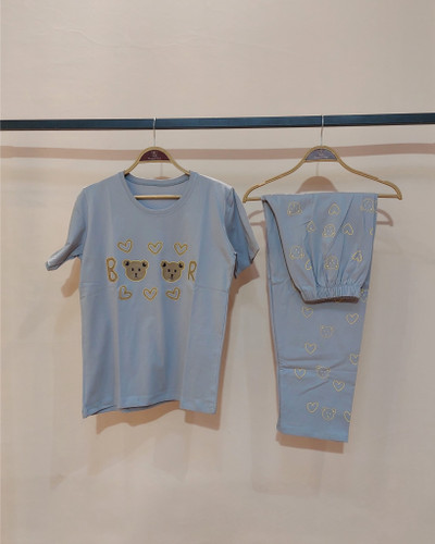 ست تیشرت و شلوار نخ پنبه طرح خرس و قلب رنگ طوسی روشن فری سایز 36 تا44