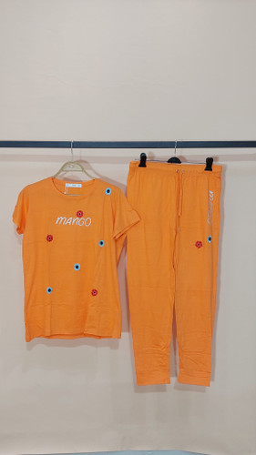 ست تیشرت وشلوار